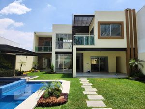 Casa en Venta en Extensión Vista Hermosa Cuernavaca