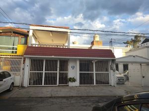 Casa en Venta en Lomas Estrella Iztapalapa