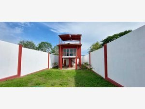 Casa en Venta en Cardona Colima