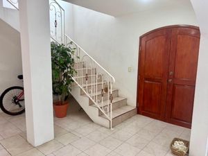 Casa en Venta en Jardín Real Zapopan