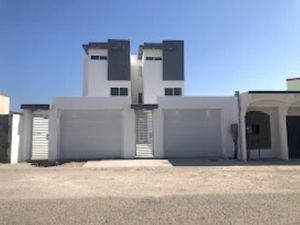 Casa en Venta en Terrazas de la Presa Tijuana