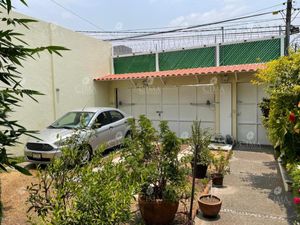 Casa en Venta en Lomas de Tzompantle Cuernavaca