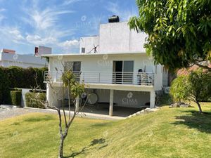 Casa en Venta en Lomas de Tzompantle Cuernavaca