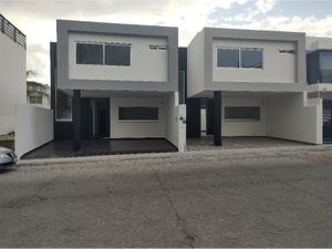 Casa en Venta en Milenio 3a. Sección Querétaro