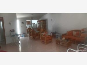 Casa en Venta en Las Fincas Jiutepec