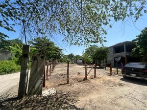 Terreno en Venta en Flores del Trópico Centro