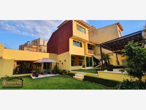 Casa en Venta en Los Emperadores Naucalpan de Juárez