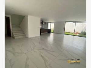 Casa en Venta en Lomas de Angelópolis San Andrés Cholula