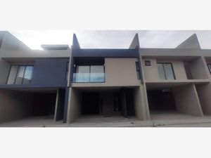 Casa en Venta en Residencial el Refugio Querétaro