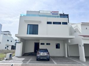 Casa en Venta en Cerritos al Mar Mazatlán