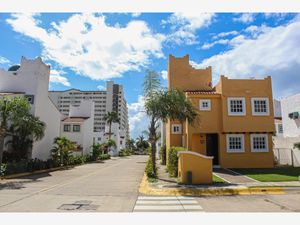 Casa en Venta en Cerritos al Mar Mazatlán