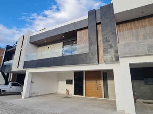 Casa en Venta en Lomas de Angelópolis San Andrés Cholula