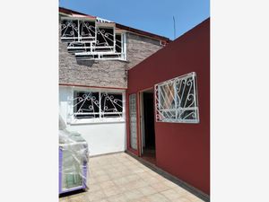 Casa en Venta en Viveros del Valle Tlalnepantla de Baz