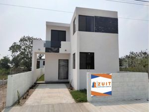 Casa en Venta en Jardines de Champayán 1 Tampico