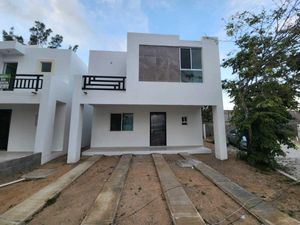 Casa en Venta en Loma Bonita Altamira