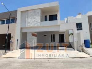 Casa en Venta en Lomas del Chairel Tampico