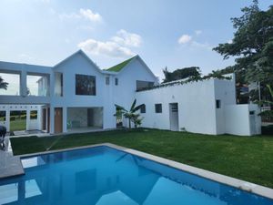 Casa en Venta en Granjas Mérida Temixco