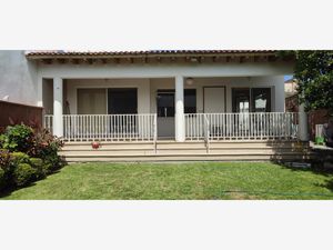 Casa en Venta en Burgos Bugambilias Temixco