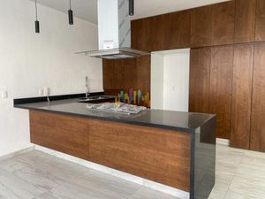 Casa en Venta en Valle Imperial Zapopan