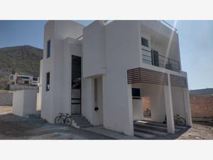 Casa en Venta en Granjas Banthí Sección Solares San Juan del Río