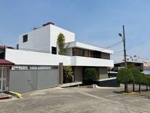 Casa en Venta en Ciudad Satelite Naucalpan de Juárez