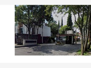 Terreno en Venta en Jardines del Ajusco Tlalpan