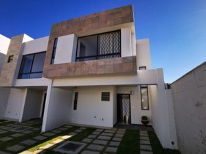 Casa en Venta en Lomas de Angelópolis San Andrés Cholula