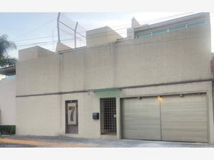 Casa en Venta en Insurgentes Cuicuilco Coyoacán