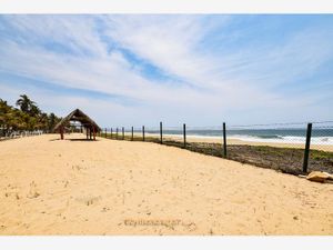 Terreno en Venta en Barra de Coyuca Coyuca de Benítez