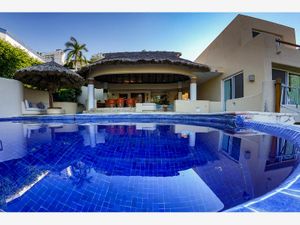 Casa en Venta en Marina Brisas Acapulco de Juárez