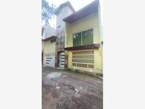 Casa en Venta en San Gaspar Tlahuelilpan Metepec