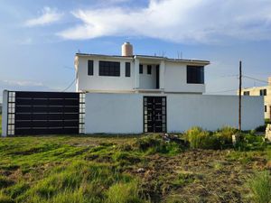 Casa en Venta en San Gaspar Tlahuelilpan Metepec