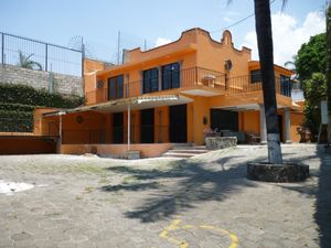 Edificio en Renta en Jacarandas Cuernavaca