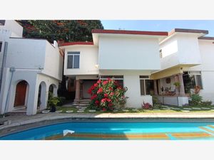 Casa en Venta en Los Faroles Cuernavaca