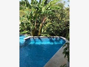 Casa en Venta en Lomas de Tzompantle Cuernavaca