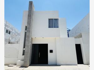 Casa en Renta en Residencial Senderos Torreón