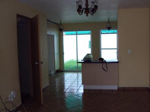 Casa en renta en Abasolo 14 14A, San Agustin, Tlajomulco de Zúñiga,  Jalisco, 45645.