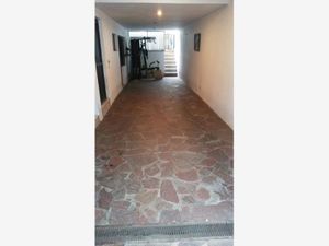 Casa en Venta en Colinas del Rey Zapopan