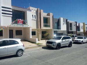 Casa en Venta en La Cima Zapopan