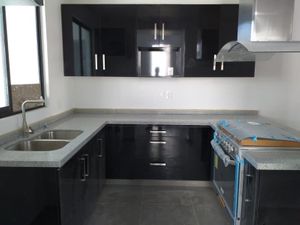 Casa en Venta en Valle Imperial Zapopan