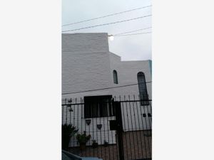 Casa en Venta en Jardines Del Valle Zapopan