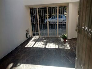 Casa en Venta en Jardines Del Valle Zapopan