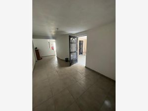 Casa en Venta en Jardines de Santo Domingo San Nicolás de los Garza