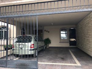 Casa en Venta en Del Valle San Pedro Garza García