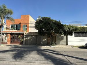 Casa en Venta en Providencia Guadalajara