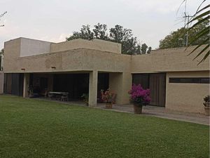 Casa en Venta en Lomas del Valle Guadalajara