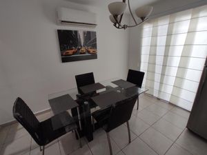 Casa en Venta en Almería Apodaca