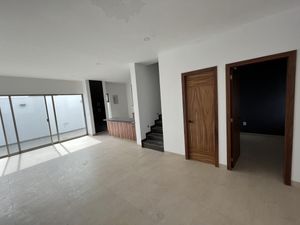 Casa en Venta en Valle Imperial Zapopan