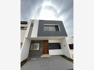 Casa en Venta en Valle Imperial Zapopan