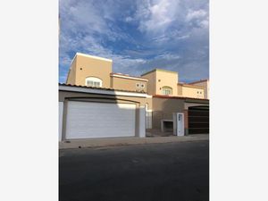 Casa en Renta en Residencial San Marino Tijuana